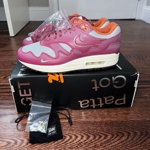 Nike Air Max 1 Patta Waves Rush Maroon with Bracelet